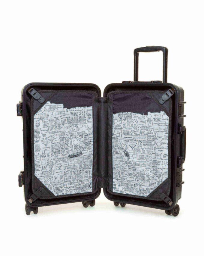 RESIST’R CASE S RESIST’R CASE S