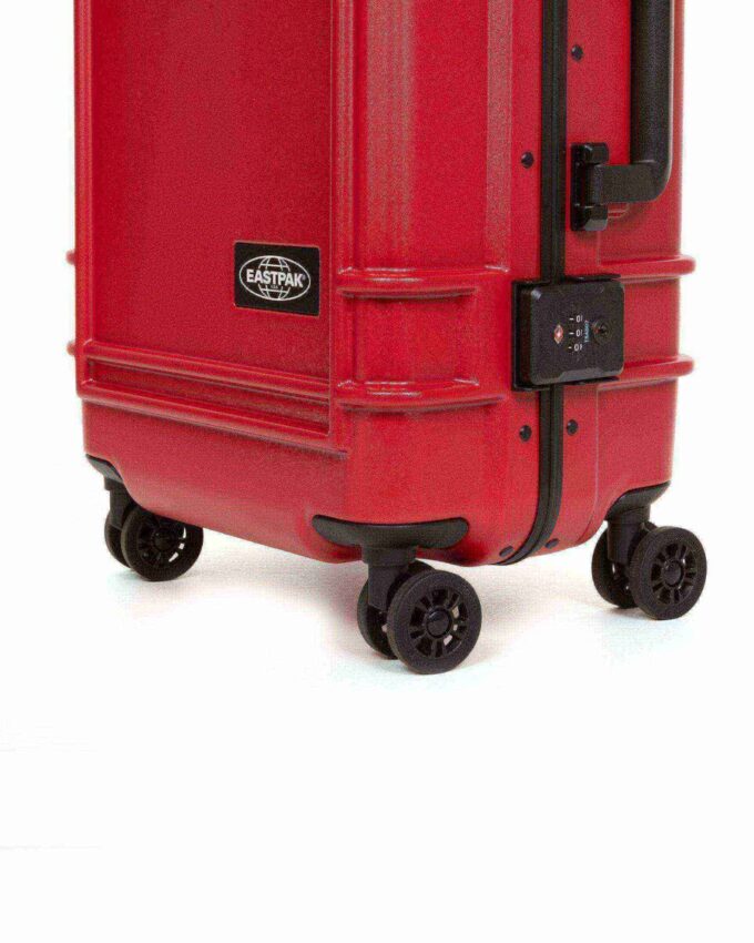 RESIST’R CASE S RESIST’R CASE S