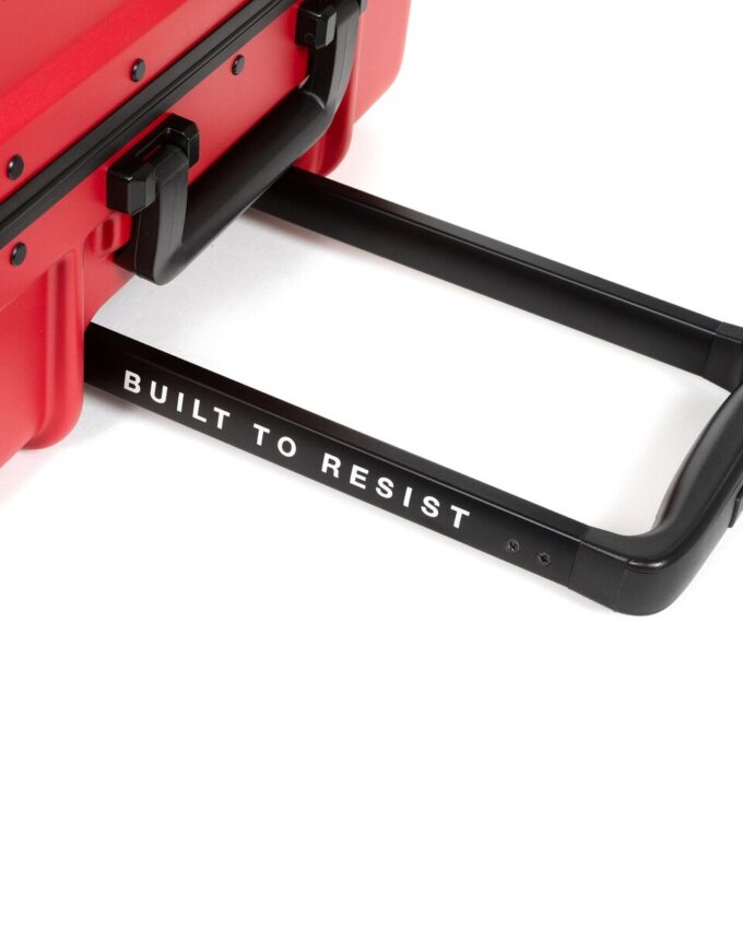 RESIST’R HÜLLE M RESIST’R HÜLLE M